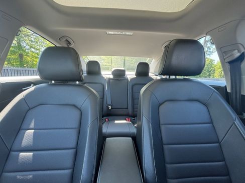 Used 2024 Volkswagen Jetta SE FWD image 30