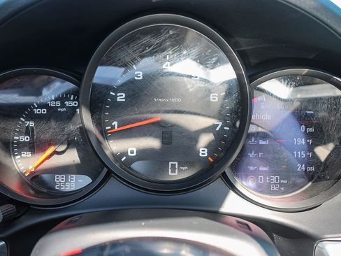 Used 2025 Porsche 718 Boxster RWD image 29