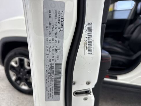 Used 2018 Jeep Compass Trailhawk w/ Leather Interior Group image 47