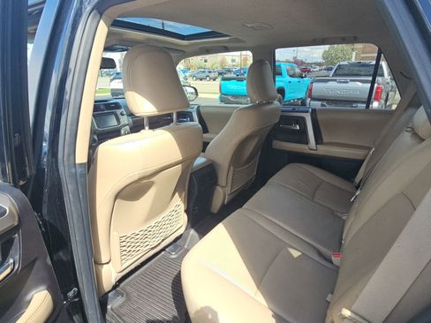 Used 2014 Toyota 4Runner Limited AWD/4WD image 27