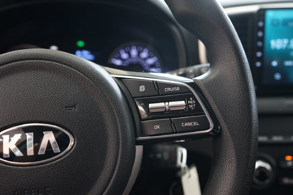 Used 2020 Kia Sportage LX AWD/4WD image 30