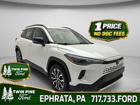 Used 2026 Toyota Corolla Cross AWD Hybrid image 1