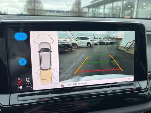 New 2026 Volkswagen Atlas Peak Edition image 25