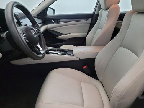 Used 2018 Honda Accord LX image 17