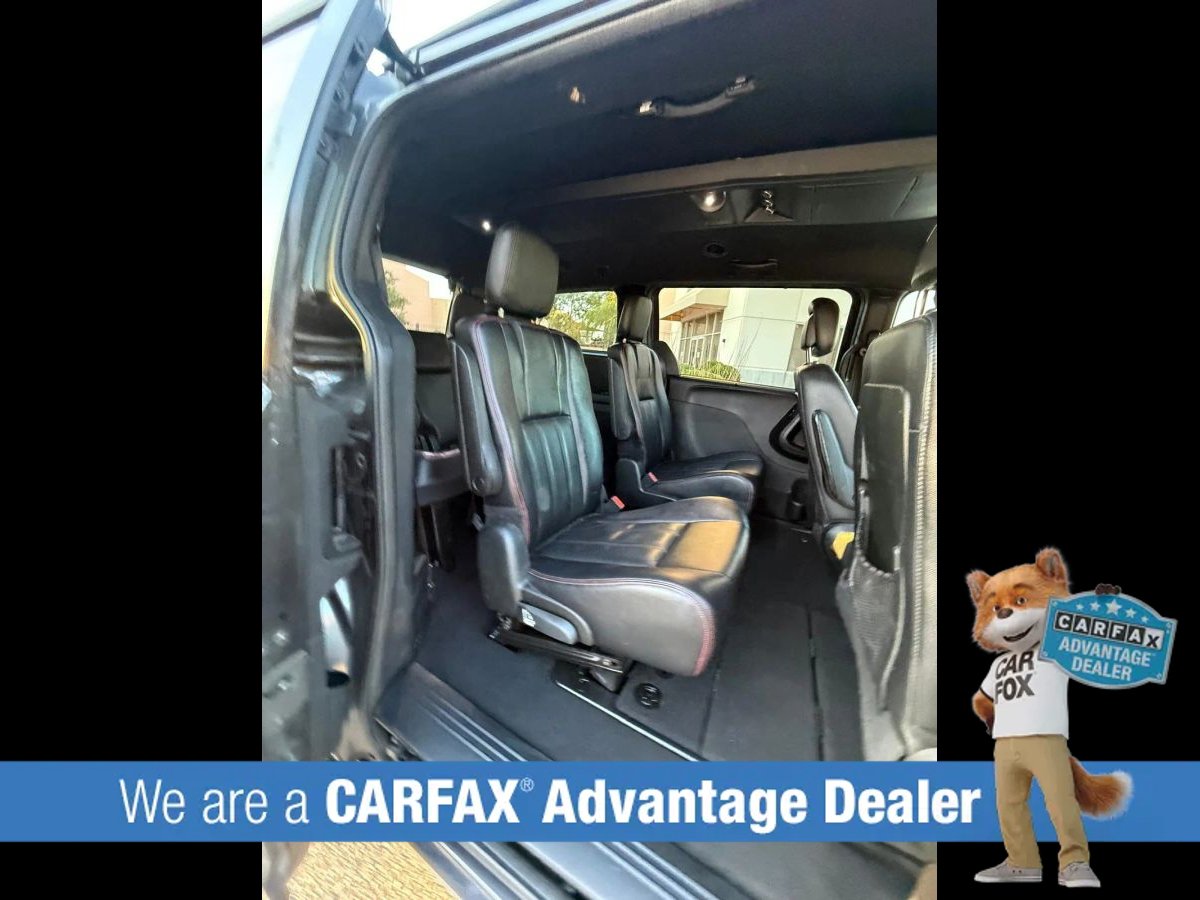 Used 2018 Dodge Grand Caravan GT FWD image 35