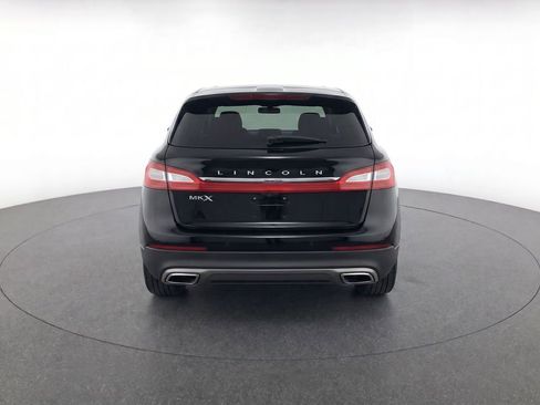 Used 2017 Lincoln MKX Reserve FWD image 7