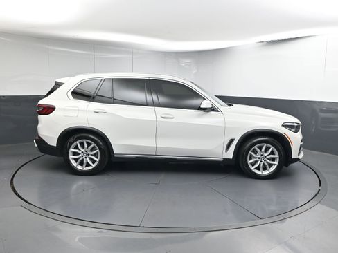 Used 2022 BMW X5 xDrive40i image 26