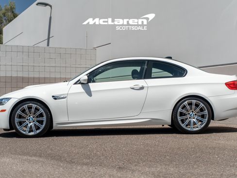 Used 2011 BMW M3 Coupe RWD image 4