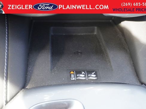 Used 2024 Chevrolet Blazer LT w/ Convenience Package image 24