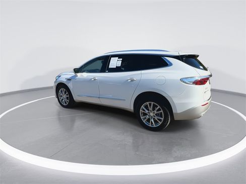 Used 2022 Buick Enclave Premium image 6