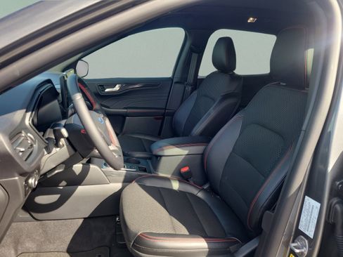 New 2026 Ford Escape ST-Line w/ Tech Pack #1 FWD image 9
