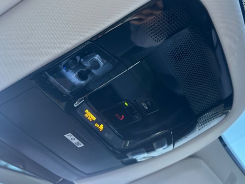 Used 2024 Lexus RZ 300e Premium image 22