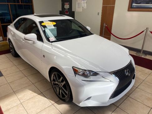 Used 2015 Lexus IS 350 AWD w/ F-Sport Package image 4