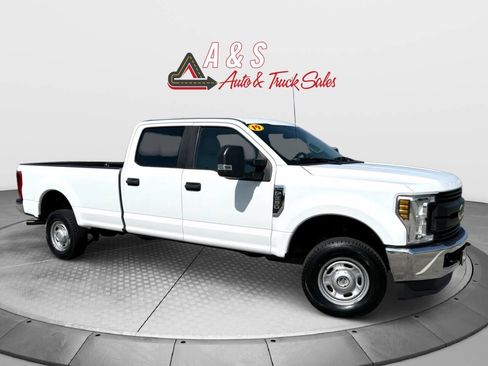 Used 2019 Ford F250 XL w/ Power Equipment Group AWD/4WD image 1