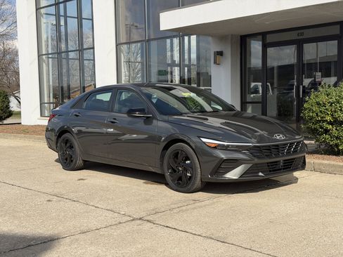 New 2026 Hyundai Elantra Sport FWD image 2