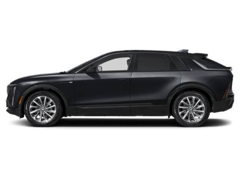 New 2027 Cadillac Lyriq Sport w/ LPO, Floor Liner Package AWD/4WD image 3
