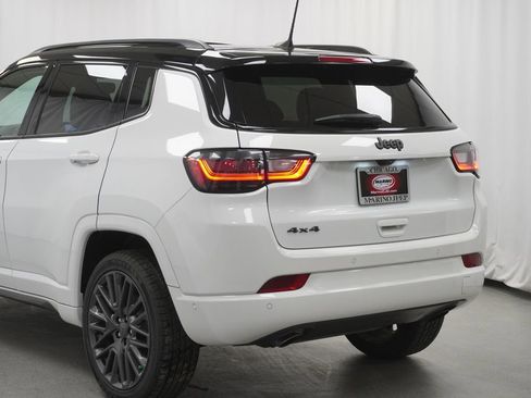 Certified 2023 Jeep Compass High Altitude w/ Driver Assist Group I AWD/4WD image 14
