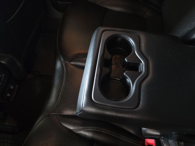 Used 2019 Jeep Compass Latitude w/ Cold Weather Group AWD/4WD image 28
