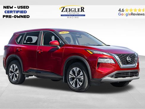 Used 2023 Nissan Rogue SV image 1
