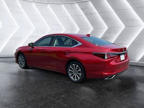 Used 2023 Lexus ES 350 w/ Accessory Package (Z2) FWD image 5
