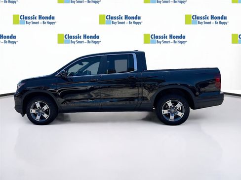 Certified 2025 Honda Ridgeline RTL image 4