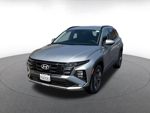 Used 2026 Hyundai Tucson SEL FWD image 7