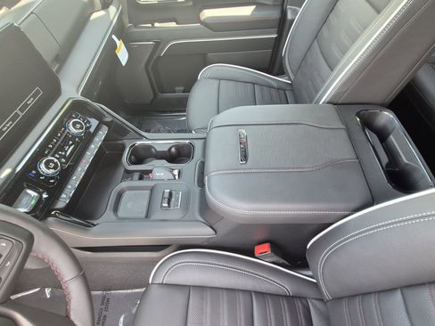 New 2026 GMC Sierra 2500 AT4X AWD/4WD image 23