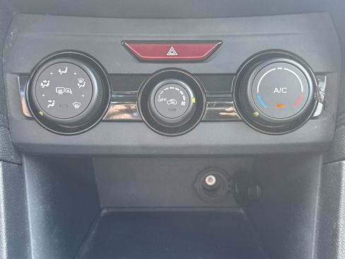 Used 2017 Subaru Impreza 2.0i Premium w/ BSD & Rcta/SRF/Eyesight image 20