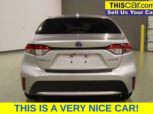 Used 2021 Toyota Corolla LE image 6