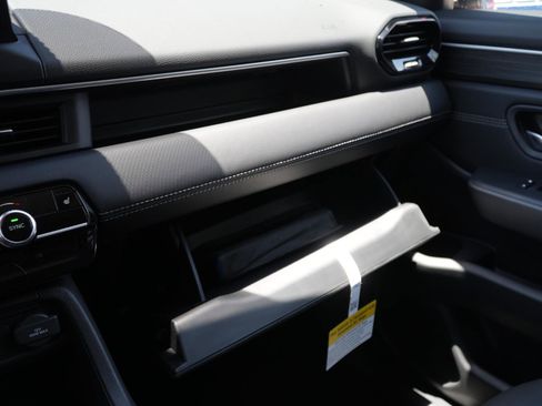 New 2026 Honda Pilot Touring image 30