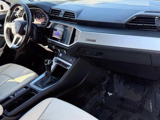 Used 2020 Audi Q3 2.0T Premium AWD/4WD image 28