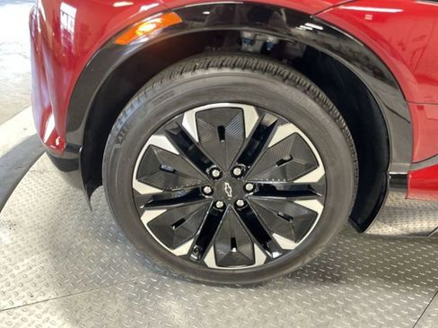 Used 2024 Chevrolet Blazer EV RS image 10