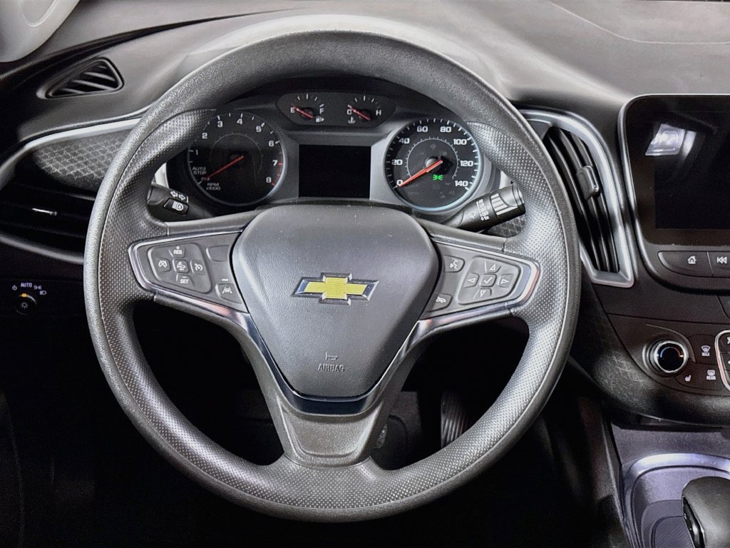 Used 2023 Chevrolet Malibu LT FWD image 13