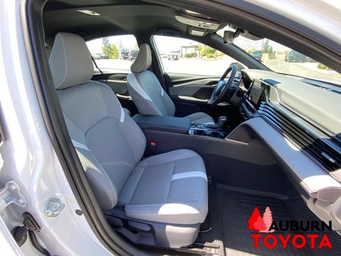 New 2026 Toyota Camry SE FWD image 12