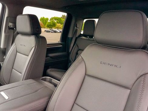 New 2026 GMC Sierra 3500 Denali w/ Denali Reserve Package image 21