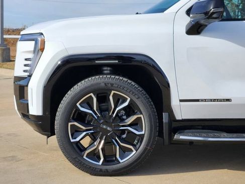 New 2025 GMC Sierra EV Denali image 17