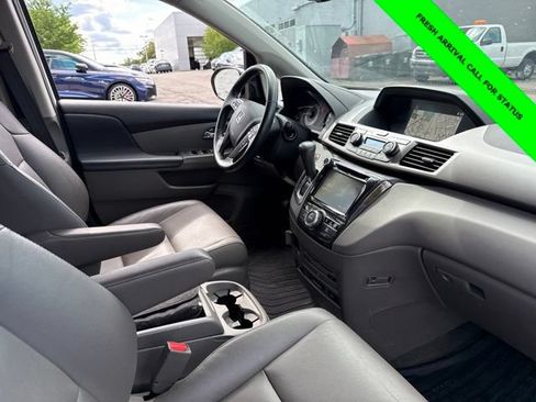 Used 2015 Honda Odyssey Touring Elite image 25