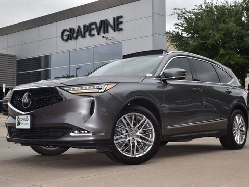 Used 2023 Acura MDX SH-AWD w/ Advance Package image 2