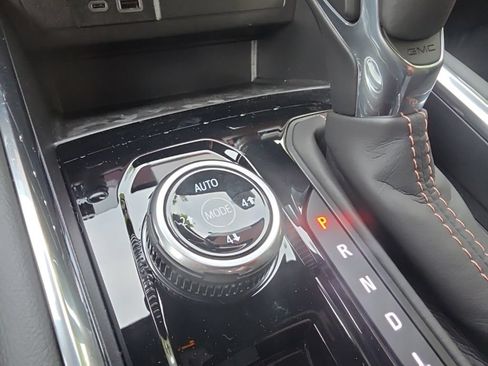 New 2026 GMC Canyon AT4 AWD/4WD image 53
