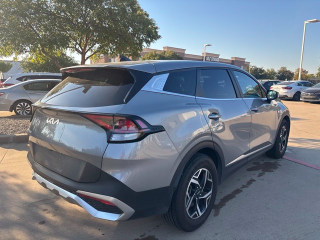 Used 2023 Kia Sportage LX FWD image 5