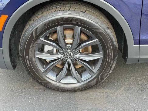 Certified 2023 Volkswagen Tiguan SE AWD/4WD image 10