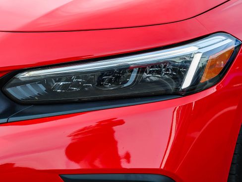 Certified 2024 Honda Civic Sport image 19