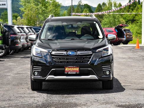 Used 2024 Subaru Forester Touring AWD/4WD image 8