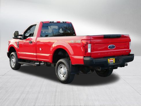 Used 2019 Ford F250 XL w/ Power Equipment Group image 5