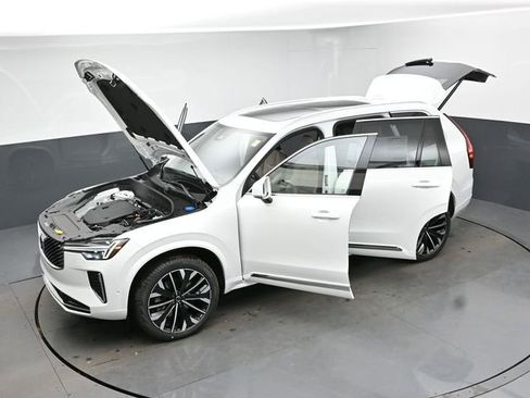 New 2026 Volvo XC90 B6 Ultra w/ Protection Package AWD/4WD image 54
