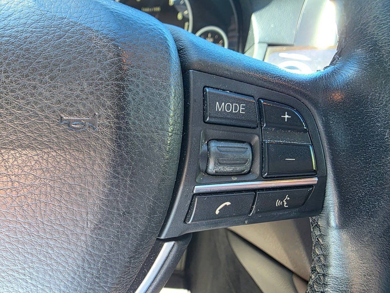Used 2015 BMW 535i xDrive Sedan AWD/4WD image 23