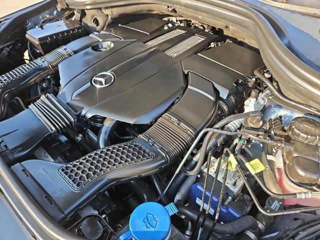 Used 2015 Mercedes-Benz GL 450 4MATIC image 26