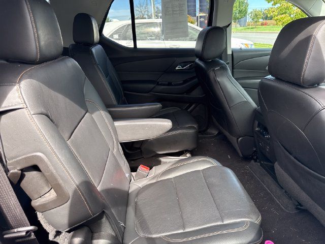 Used 2019 Chevrolet Traverse LT w/ LT Premium Package AWD/4WD image 13