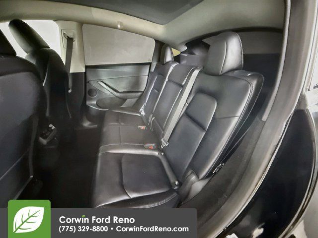 Used 2023 Tesla Model Y Performance AWD/4WD image 24