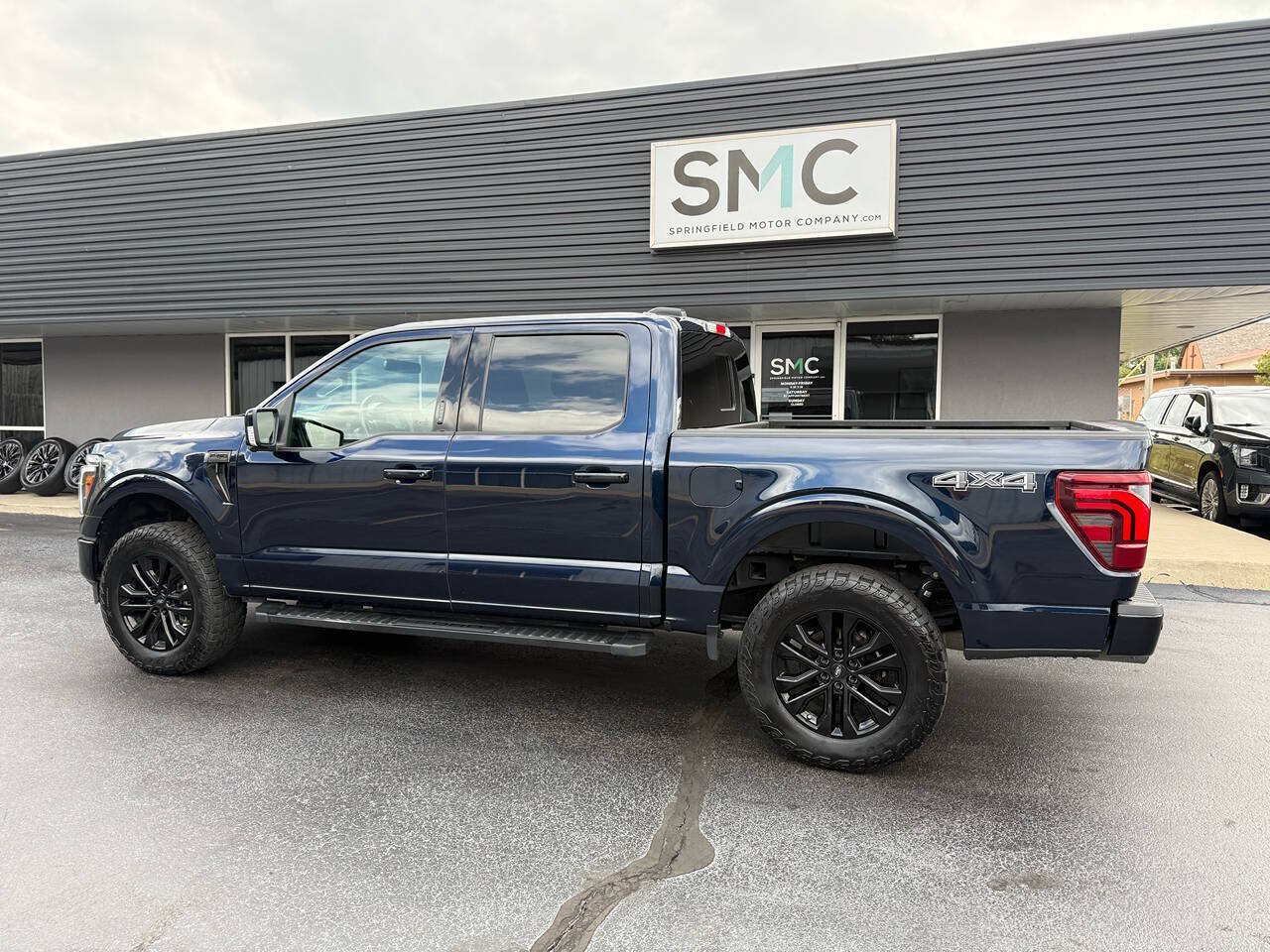 Used 2024 Ford F150 Lariat AWD/4WD image 10